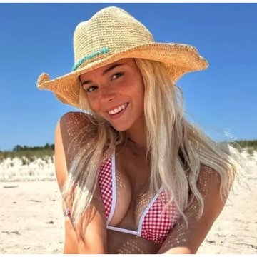 Leahryan255 from Queensland,Australia